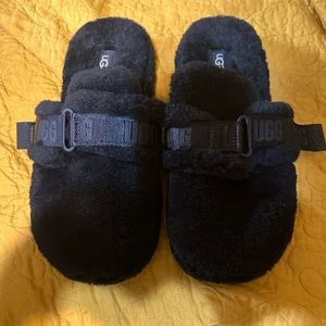 Black Ugg Slippers